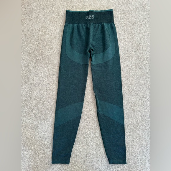 Victoria’s Secret PINK Green Seamless Workout Leggings, Size Small - Picture 2 of 5